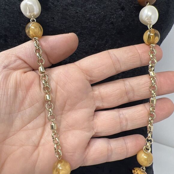 Chico's Single Necklace Amber Color Acrylic Pearl Brown On Gold Tone Longline - Picture 3 of 7